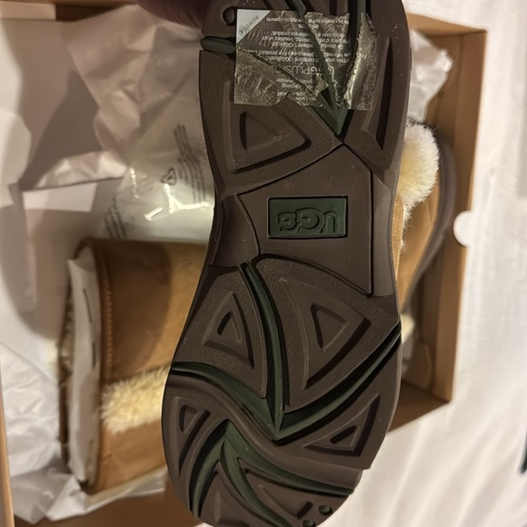 Size 8 Sunburst Genuine Shearling Tall Boot - Picture 2 of 2